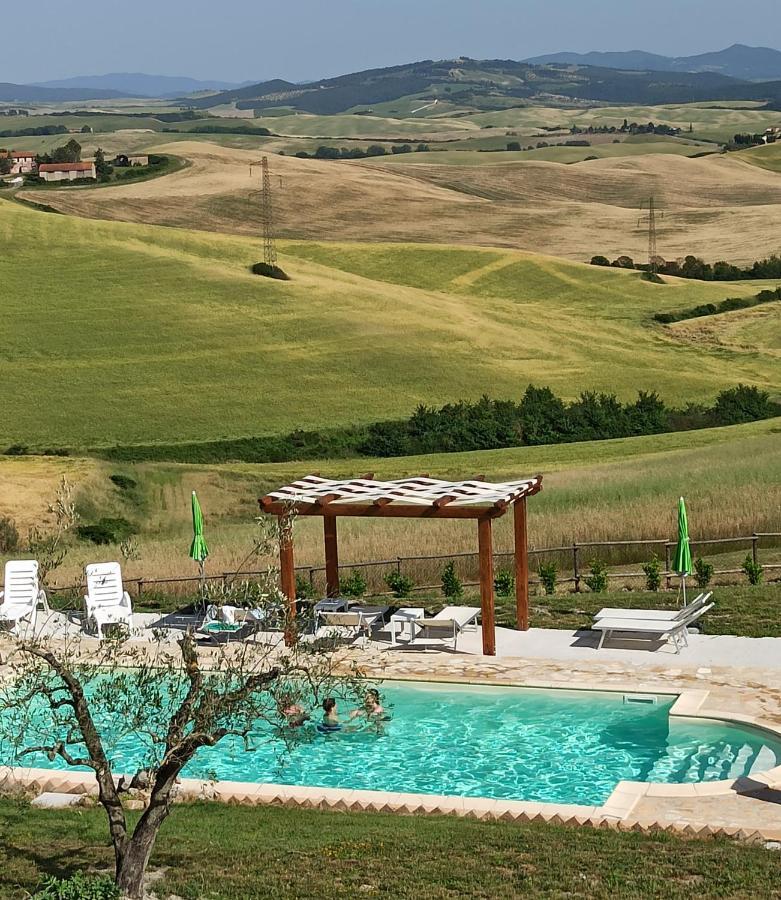 Agriturismo La Spiga Montecatini Val di Cecina Eksteriør billede