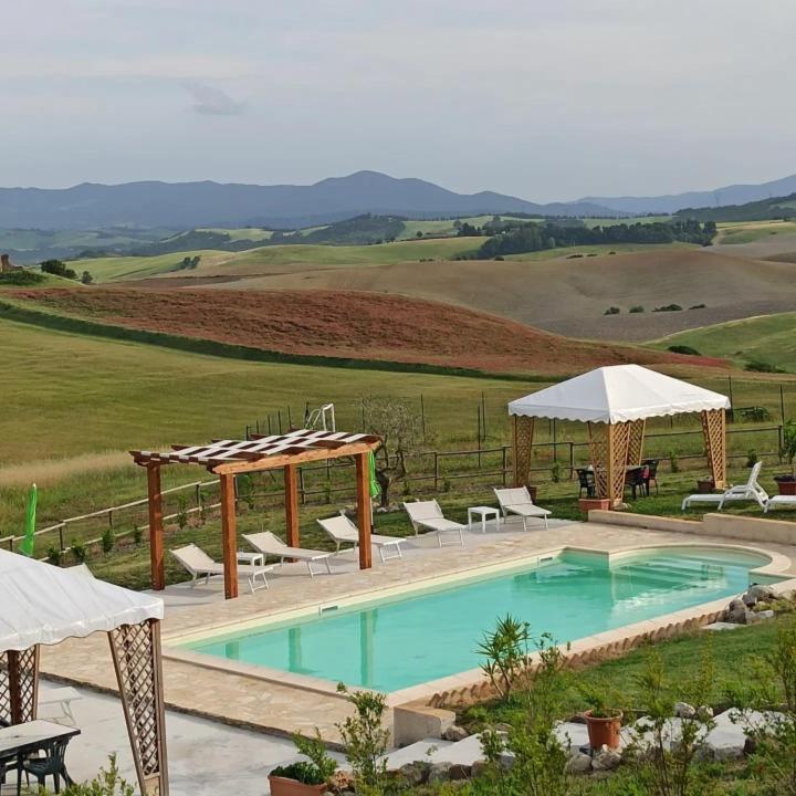 Agriturismo La Spiga Montecatini Val di Cecina Eksteriør billede